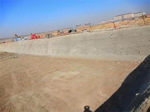 兴宁高铁桩基础建设